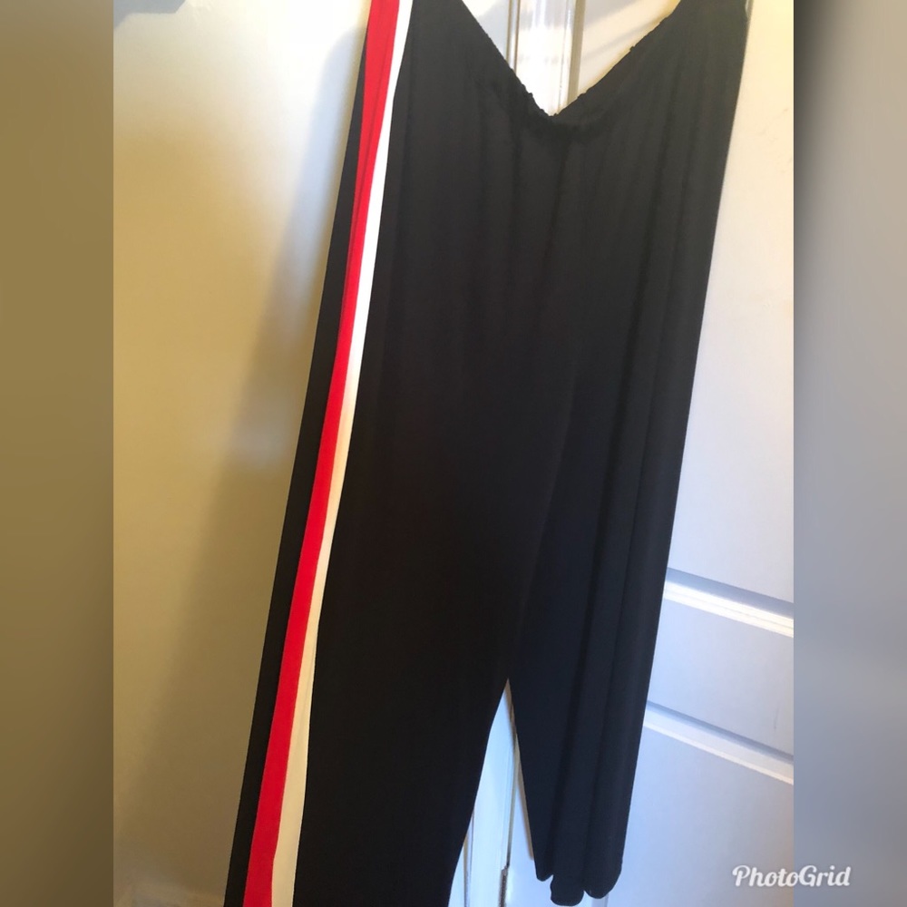 Pretty little thing plus size trousers! Wide leg - Picture 3 of 3